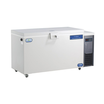 Innova Chest Freezer Model C585, 220 V, 60 Hz