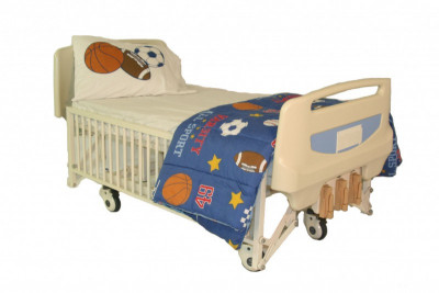 Novum 115M-H Manual Youth Bed W/ 5 In. Braking Casters