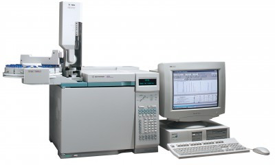 Agilent 6890N Gas Chromatograph
