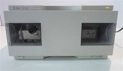 Agilent / HP 1100 Series G1312A Liquid Chromatograph