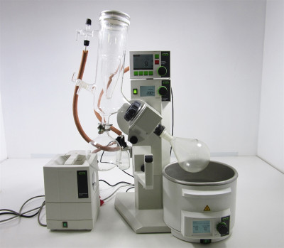 Buchi R-215 Rotary Evaporator