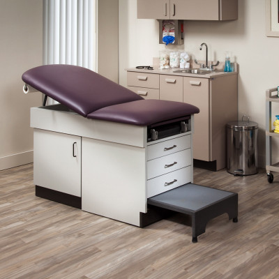 CLINTON 8890 FAMILY PRACTICE TABLE W/ BUILT-IN STEP STOOL