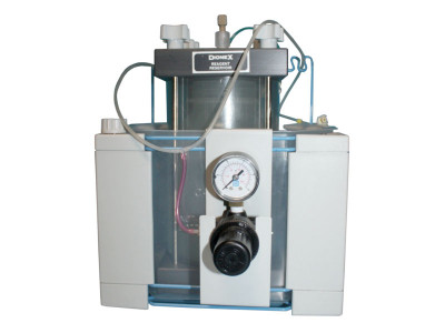 Thermo Fisher Scientific Dionex PC-10 Liquid Chromatograph