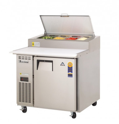 Everest EPPR1 1 Door Pizza Prep Table, 35 1/2in.