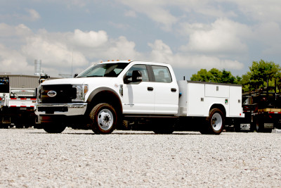 Ford	F550 Open Service Work Truck