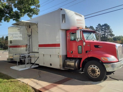 Freightliner Model 335 Diesel Box Truck