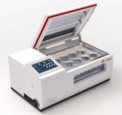 LabTech M8 Automated Concentrator