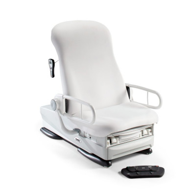 Midmark 626 Barrier Free Exam Table