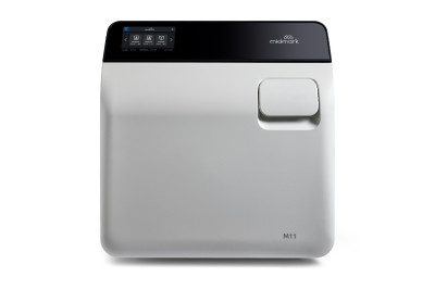 Midmark M11 Autoclave