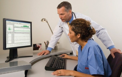 Mortara Instrument V51-1GI Vision Premier Software w/ USB Download Cable + Pacemaker Analysis