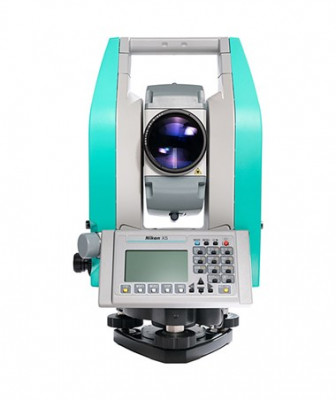 Nikon XS (2