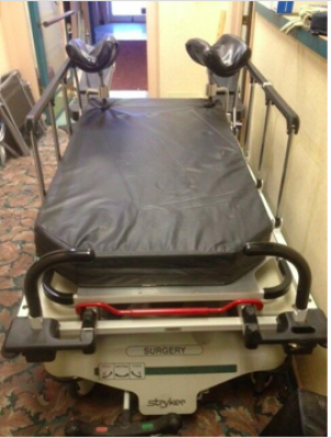 Stryker 1060 OB/Surgery Stretcher