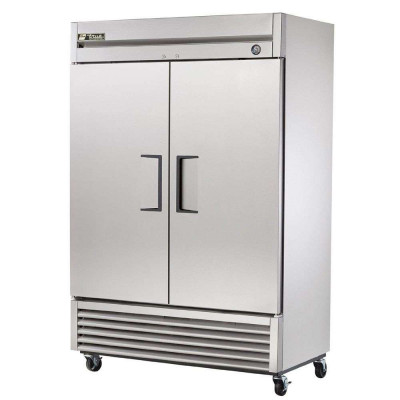 True TS-49-HC 2-Solid Doors Bottom Mount Reach-In Refrigerator | 49 cu ft