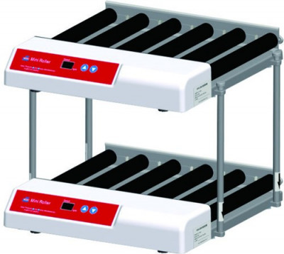 Two Rugged Rollers with stacking hardware