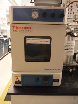 Thermo Scientific Lindberg/Blue M Vacuum Oven 18.6L Model