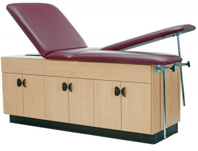Bailey 4305 Cabinet Treatment Table