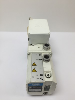 Leybold Trivac D10 E Vacuum Pump
