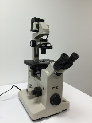 Nikon TMD Diaphot Phase Contrast Inverted Microscope