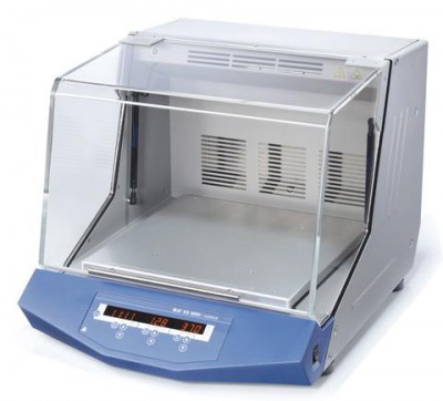 KS 4000 i control Incubated Shaker. Incubated only