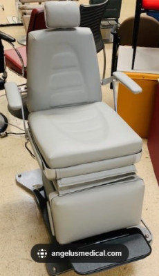 Dexta Procedure Chair