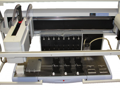 Perkin Elmer MultiPROBE II HT EX AMP8E01 Liquid Handler