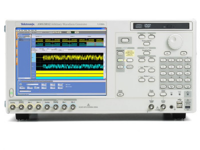 Tektronix AWG5012