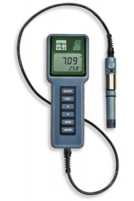YSI 63 Backlit Handheld pH and Conductivity Meter
